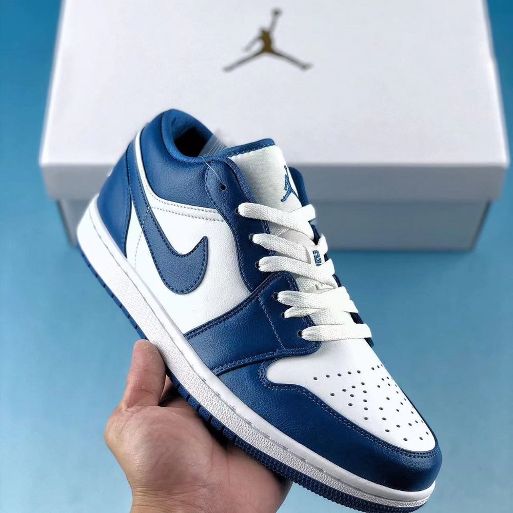 nike air jordan1 low